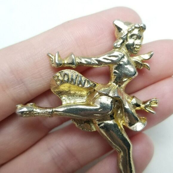 Vintage Figure Skater or Roller Skating Bonny Girl Brooch, Gold Tone Lapel Pin - Picture 5 of 8